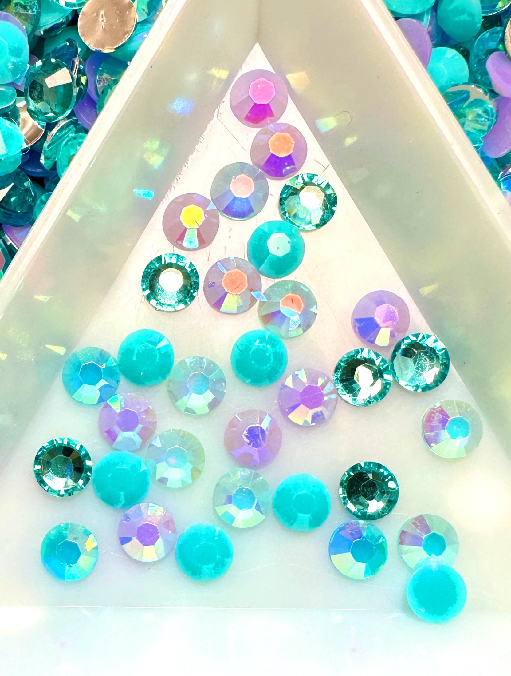 Tails 5mm Mix – The Rhinestone Lab